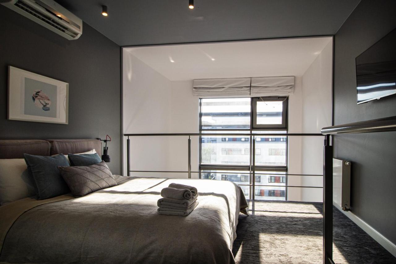 Qbik Loft Modern Apartment Varsóvia Exterior foto