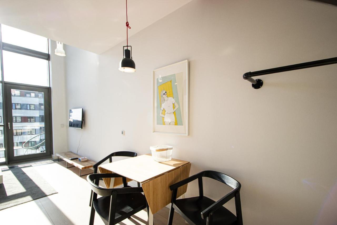 Qbik Loft Modern Apartment Varsóvia Exterior foto